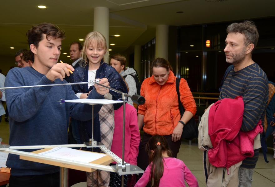 VŠB-TUO přivítala v rámci Noci vědců tisíce návštěvníků