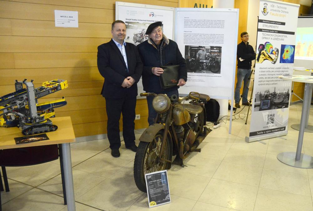 Strojaři z VŠB-TUO budou restaurovat historické motocykly