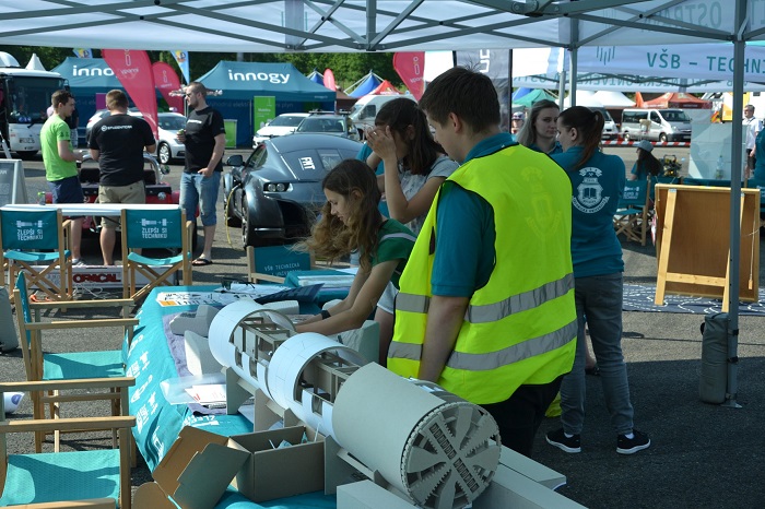 Ohlédnutí za Kopřivnickými dny techniky 