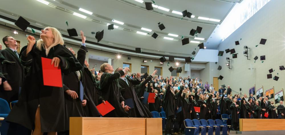 Ukončení studia absolventů Fakuty strojní