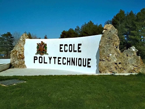 Internship at the prestigious École Polytechnique could bring a shift in solar fuel research