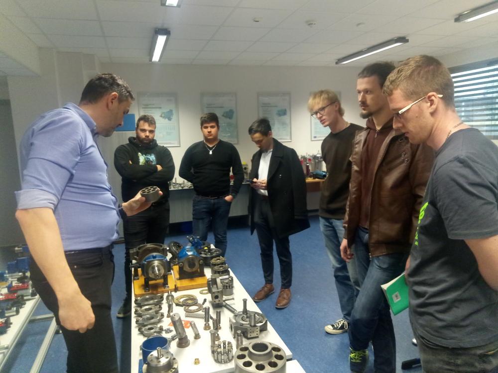 Seminář Hydraulické převodníky