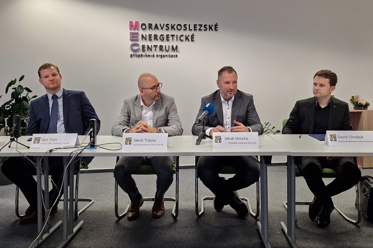Budoucnost energetiky je v jádru. Kraj bude s partnery spolupracovat na rozvoji malých modulárních reaktorů
