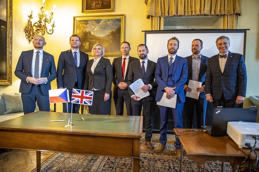 Britská firma Gravitricity a státní podnik DIAMO budou spolupracovat na pilotním projektu ukládání energie v dole