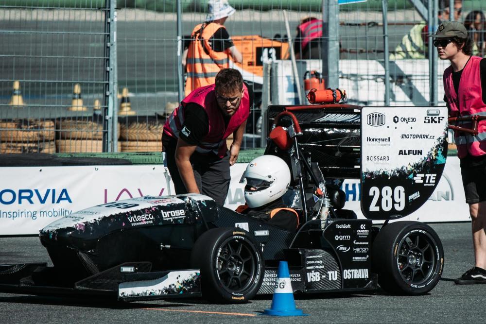 Závodní tým Formula TU Ostrava hledá nové členy!