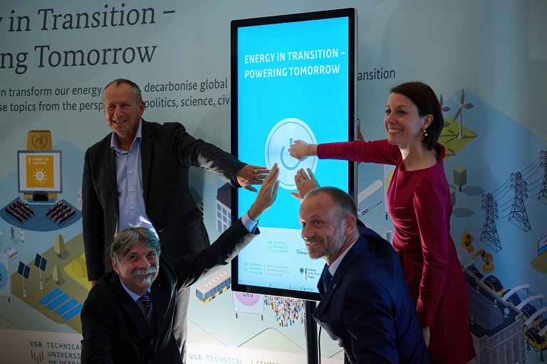 VSB-TUO showcases Energy in Transition - Powering Tomorrow travelling exhibition: a glimpse into the future of energy