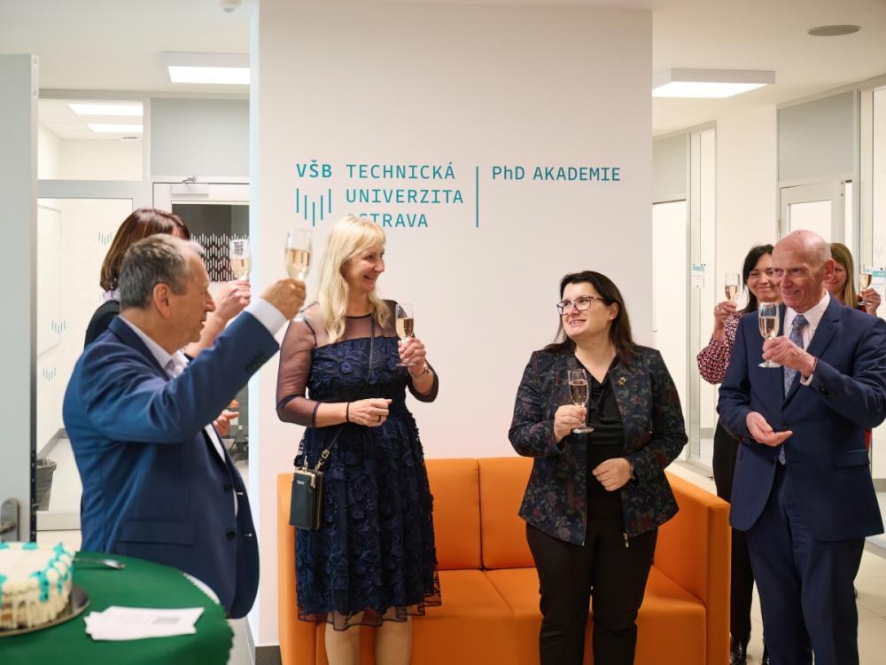 PhD Akademie již působí „ve svém“