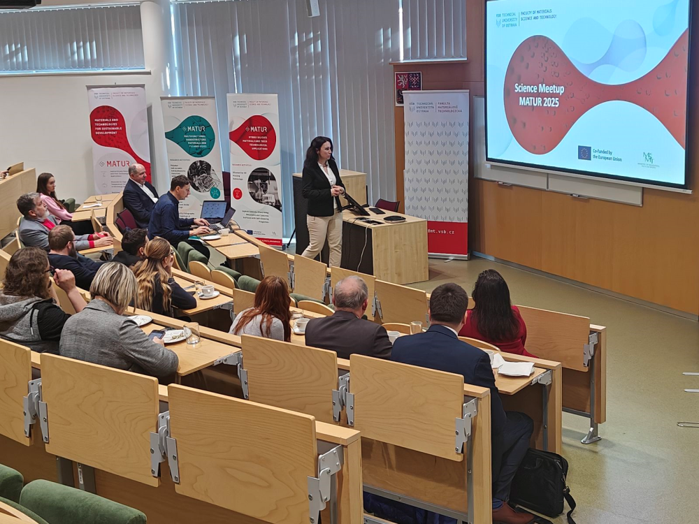 Advanced materials for environmental challenges and biomedical research 