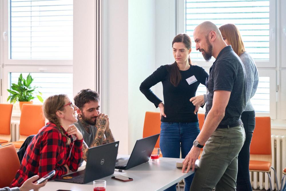 This Year's Scientific Writing Camp Connects Young Scientists from Three Universities
