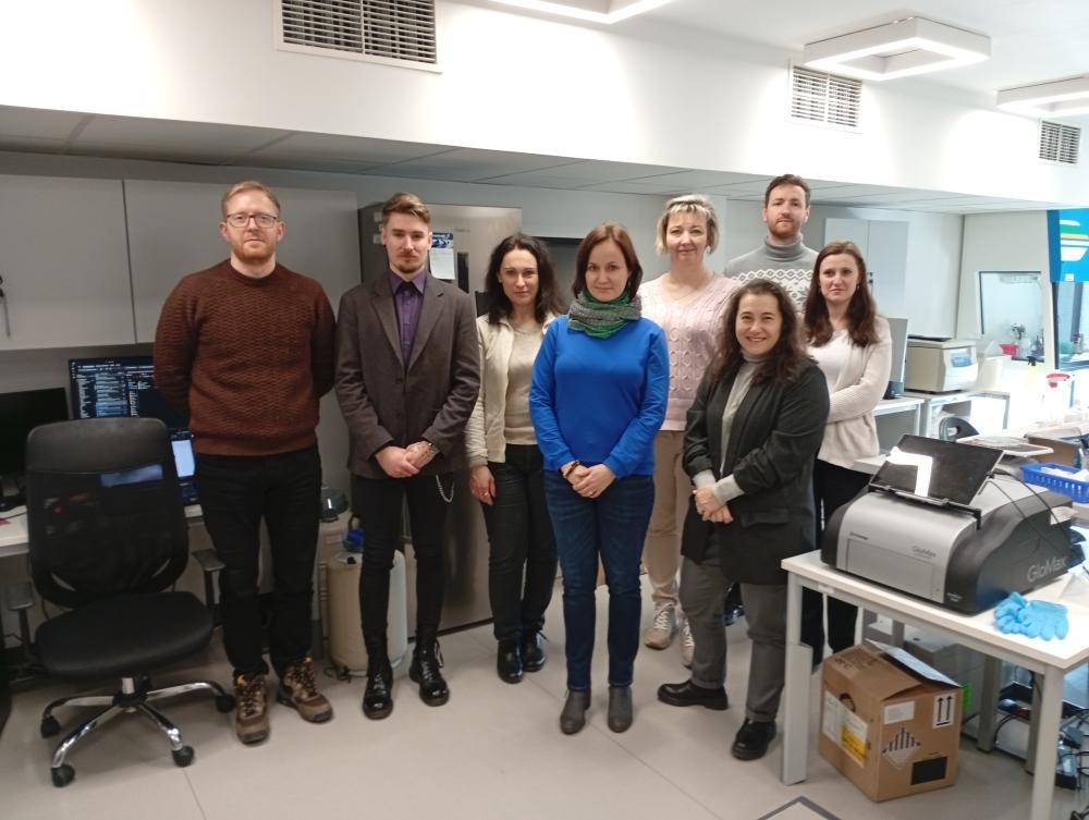 CNT and the collaborating team of Urszula Stachewicz AGH, Krakow join forces in polymer materials research