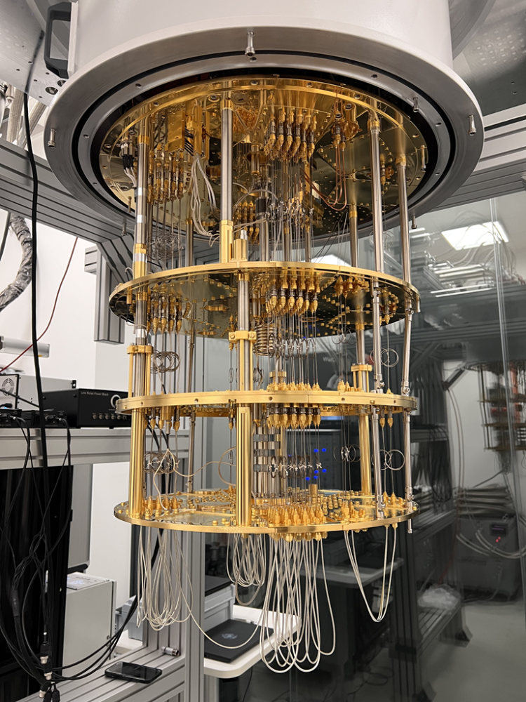 Ostrava reaches the same temperature as in space. Preparations are underway for installing the VLQ quantum computer 