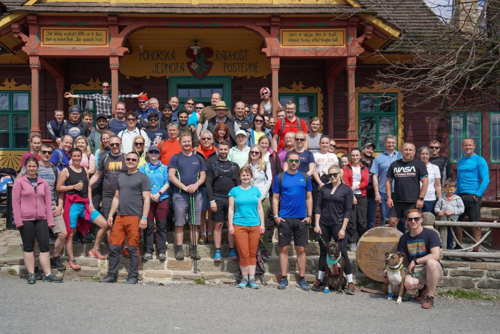 CEET Sports Day: A Joint Hike to Pustevny and the Valaška Trail Offered Experiences and Relaxation in the Heart of the Beskydy Mountains