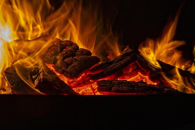 Control of waste incineration in households