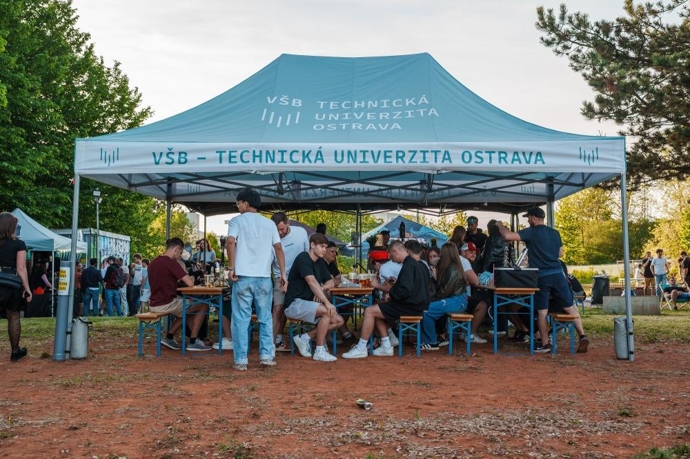 Studenti VŠB-TUO si užili Kolejáles
