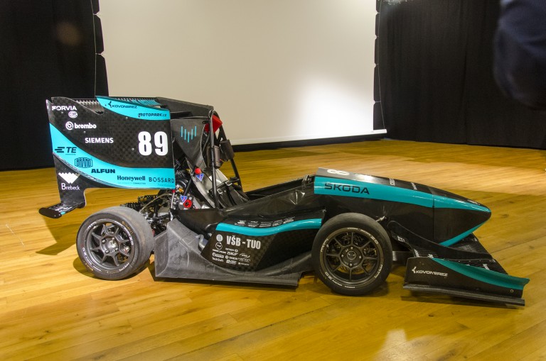 Formula TU Ostrava představila nový monopost VECTOR 10