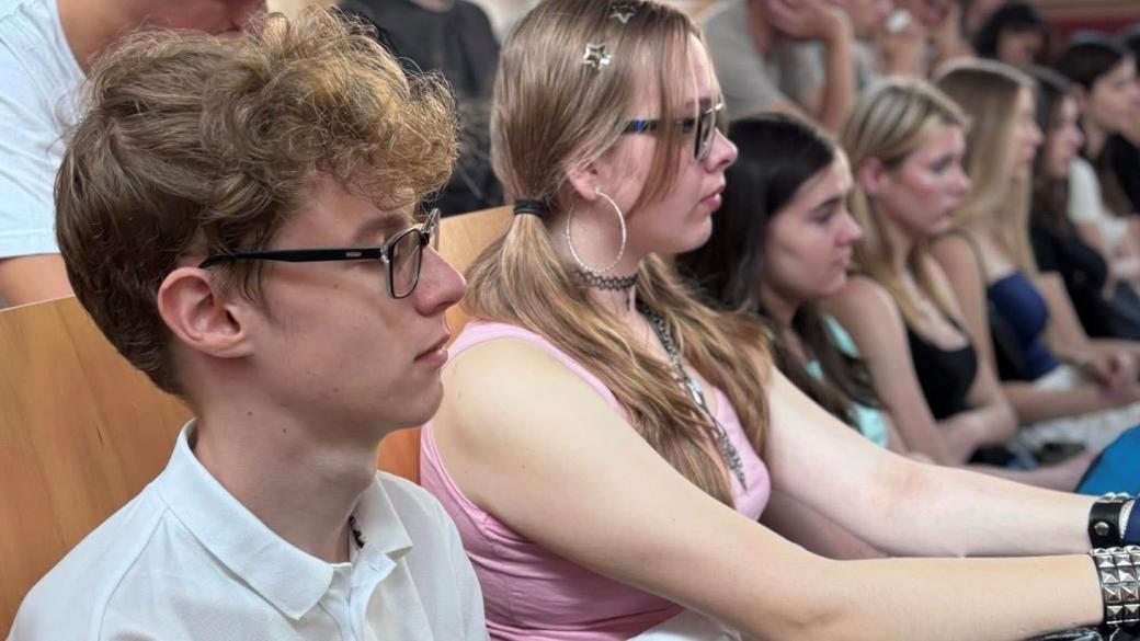 Z akademických lavic do terénu