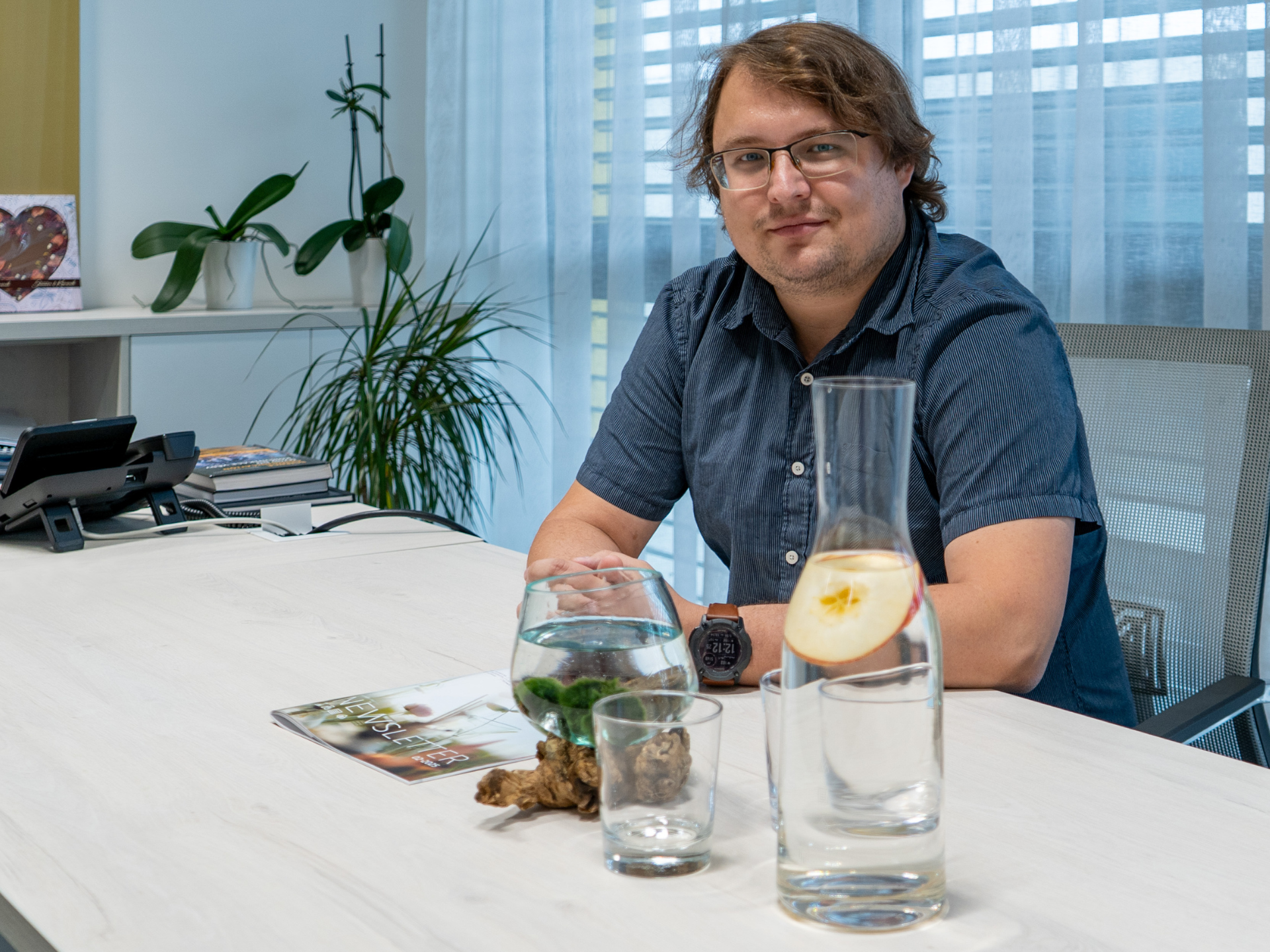 „Fotografie vznikla ve tmě a naostro.“ Vítěz univerzitní soutěže o snímek roku o vědě, spontánnosti i špetce chaosu