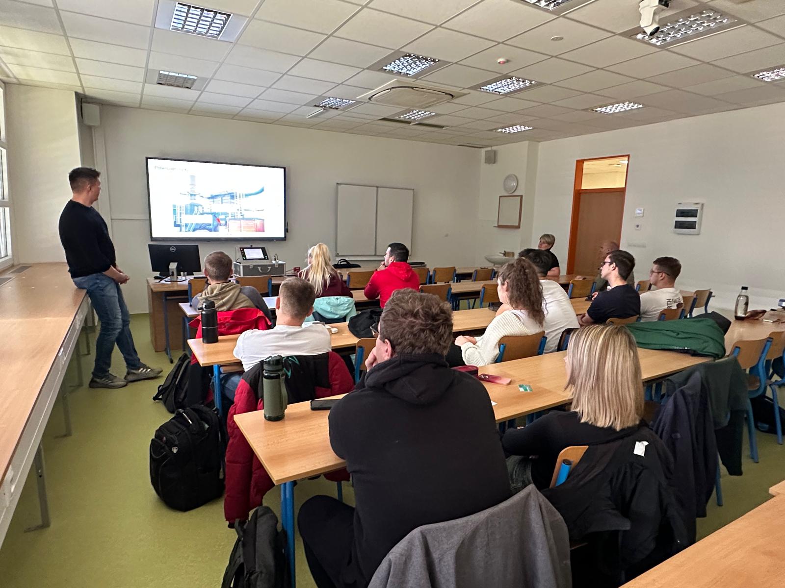 Odborná přednáška: Detekce a potlačení požáru v technologických zařízeních