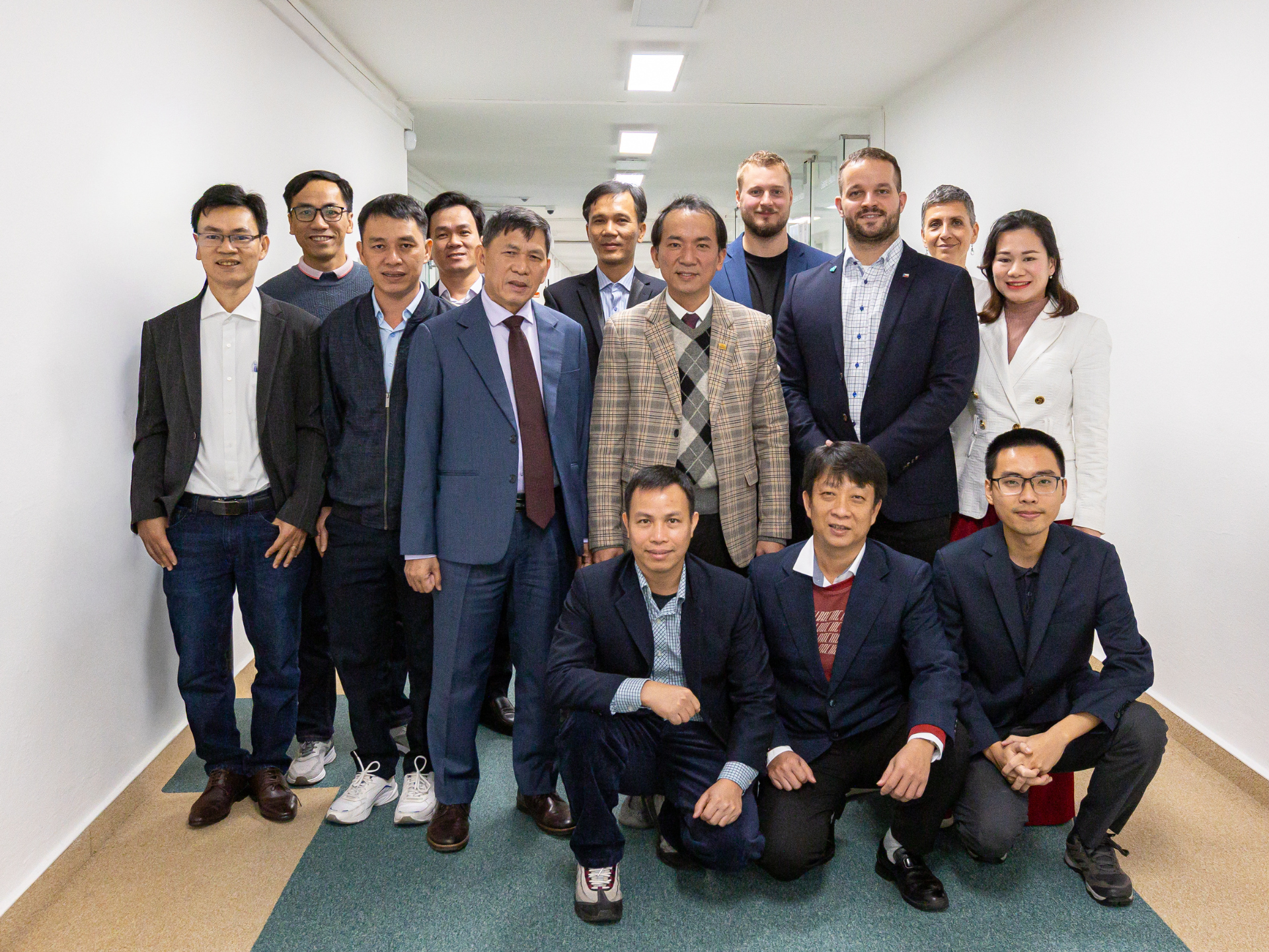 Setkání s delegací z Pham Van Dong University: pokračování spolupráce a nové možnosti partnerství