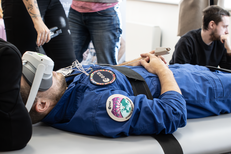 FEI a VR Life spolupracují na výzkumu stresu pomocí virtuální reality