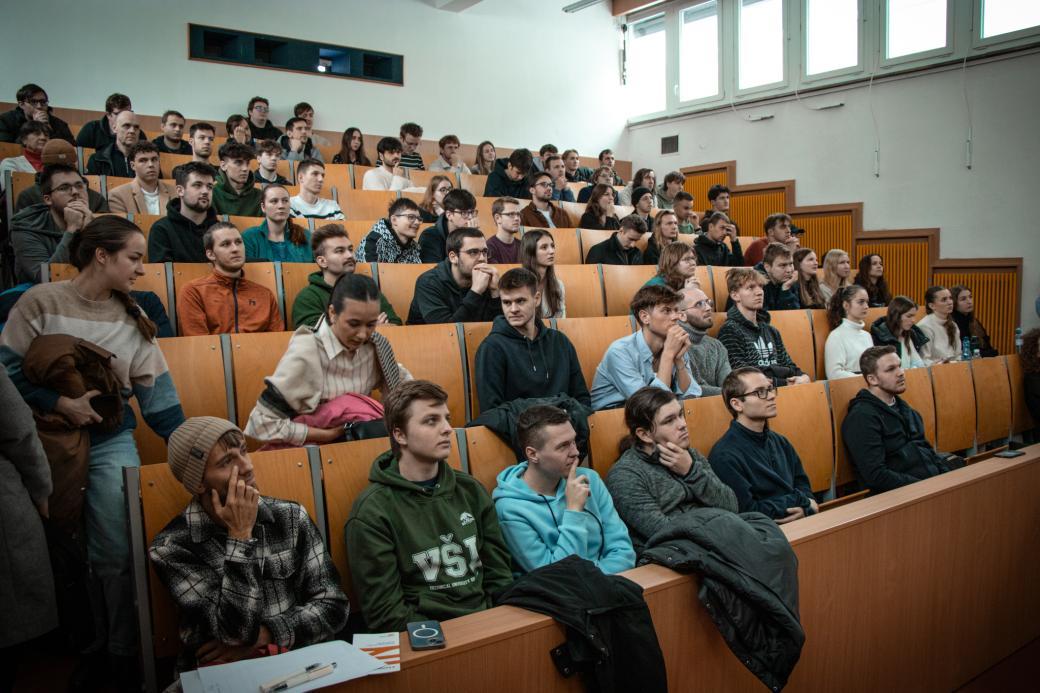 k+ company talkshow se Správou železnic