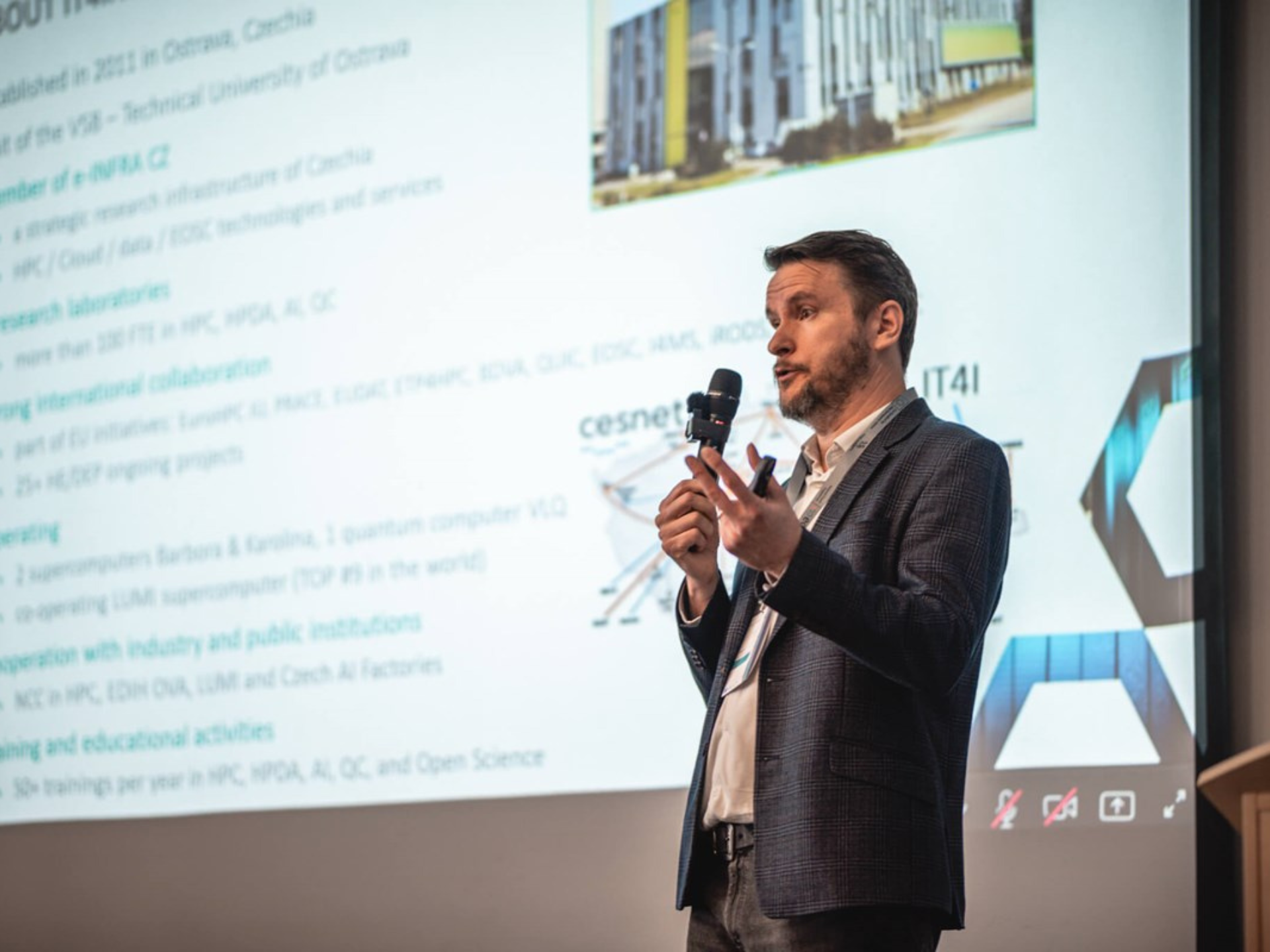 VŠB-TUO hostila klíčovou konferenci o výzkumných datech