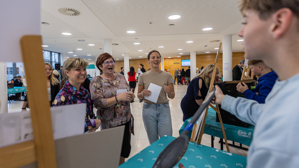 VŠB-TUO opět hostila mladé vynálezce, zvítězil Čistič oceánů