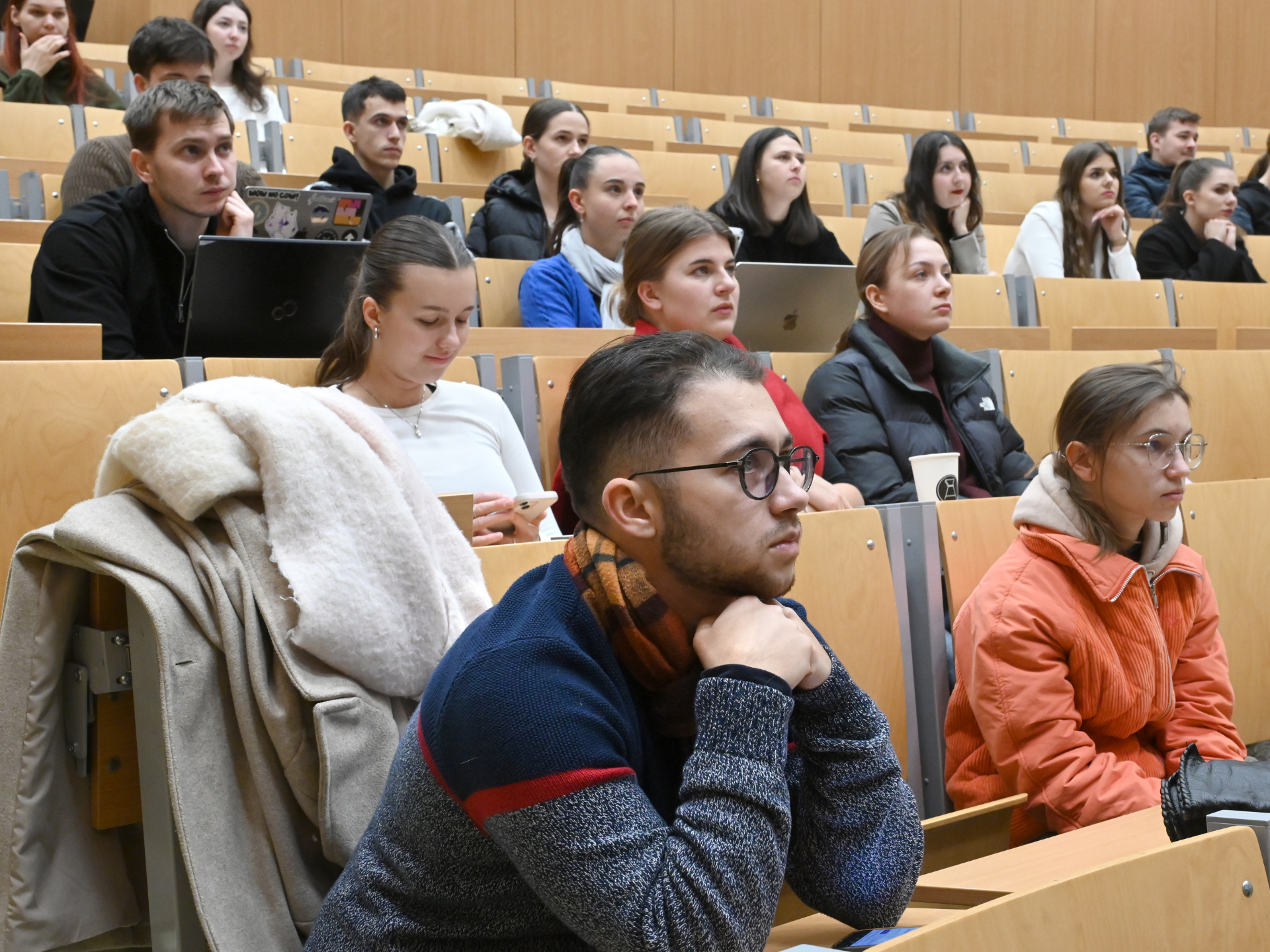 Digitální a energetická transformace v praxi: Přednáška prof. Juchelkové obohatila výuku studentů VŠB-TUO