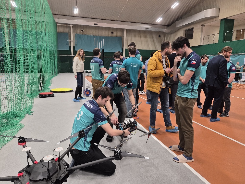 Studenti VŠB-TUO staví autonomní drony a budou s nimi soutěžit