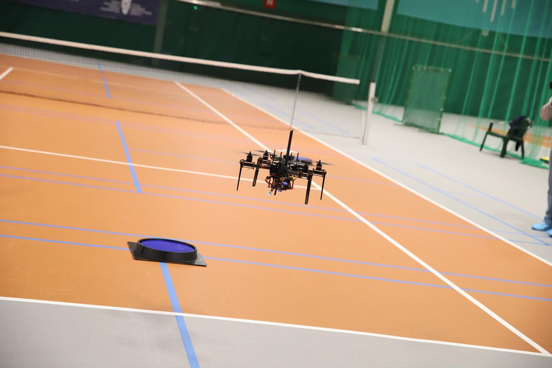 FEI students demonstrated autonomous drones