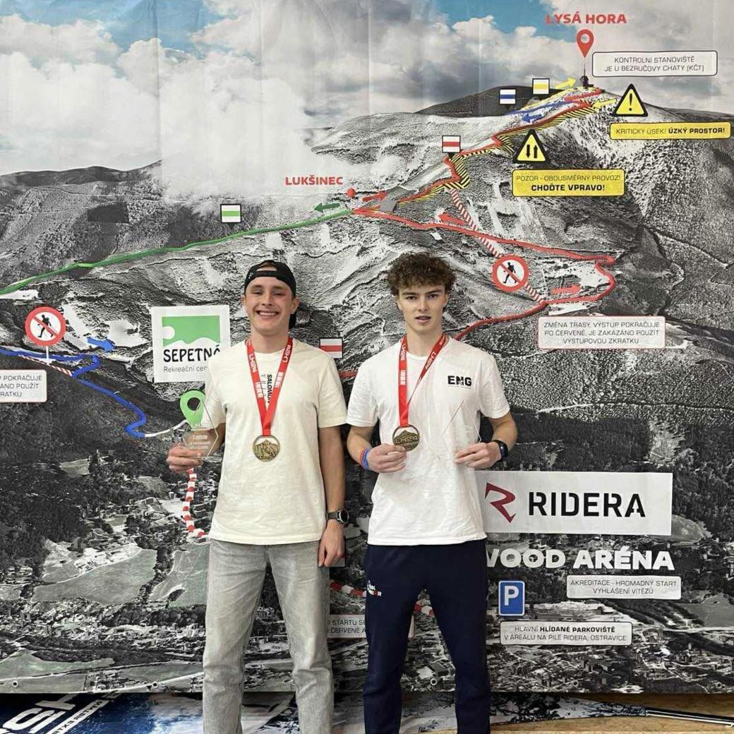 Báňští rytíři ovládli LH24: z tělocviku 14x na Lysou Horu