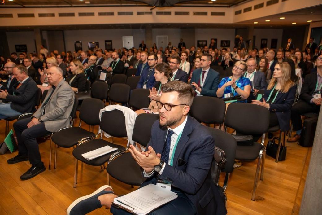Konference AdvanceMed 2026 představí nejnovější technologie ve zdravotnictví
