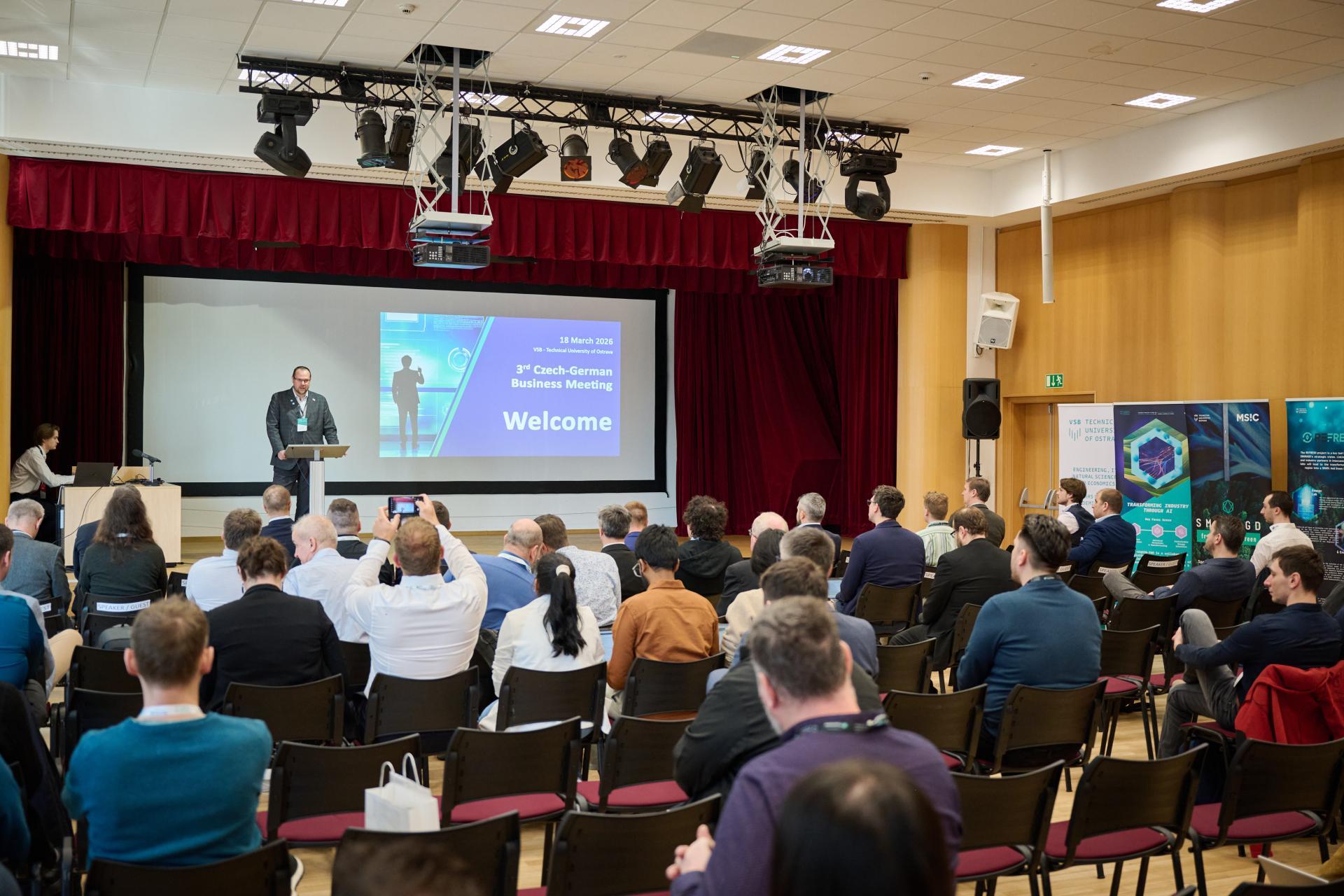 VŠB-TUO hostila Česko-německé setkání o AI, udržitelné výrobě a vodíkových technologiích