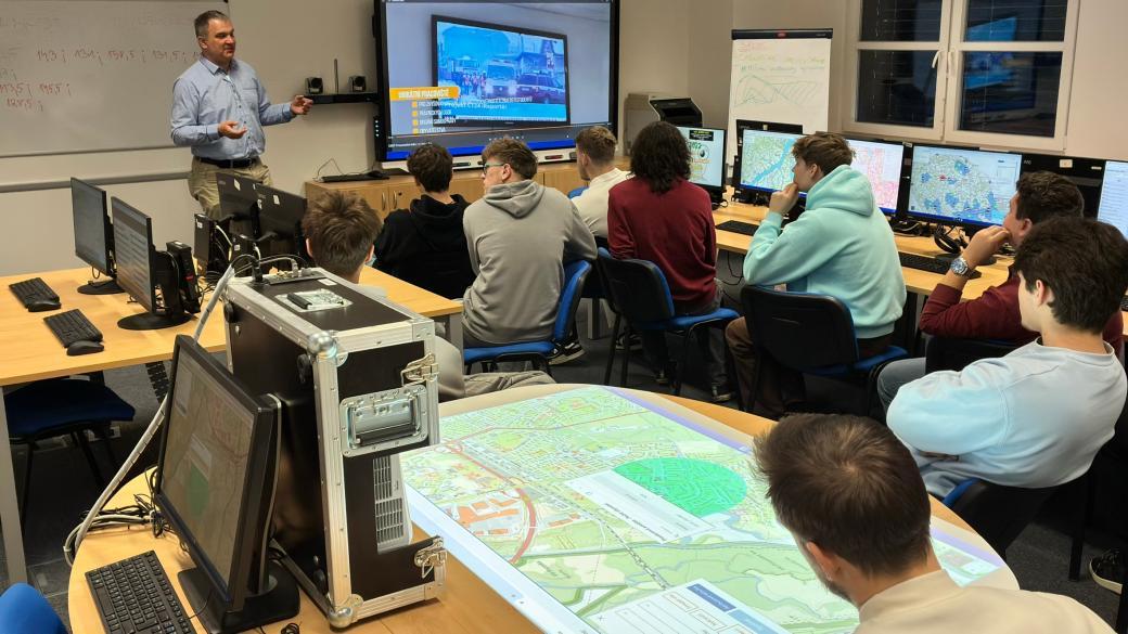 Studenti Střední průmyslové školy stavební Ostrava zavítali na CESIT