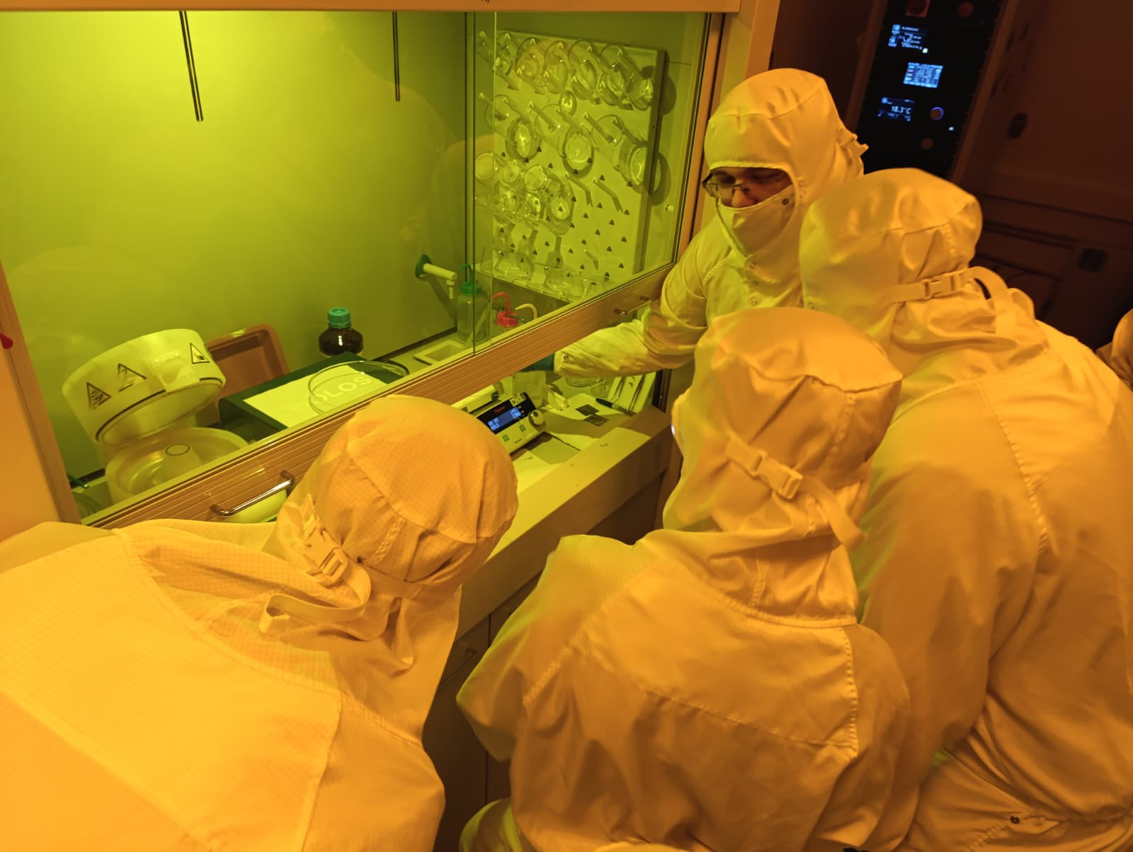 VŠB-TUO otevírá novou laboratoř litografických a tenkovrstevných technologií