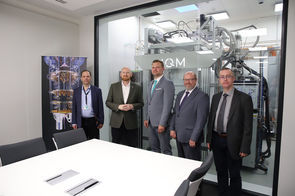 Britský velvyslanec Matt Field navštívil VŠB-TUO