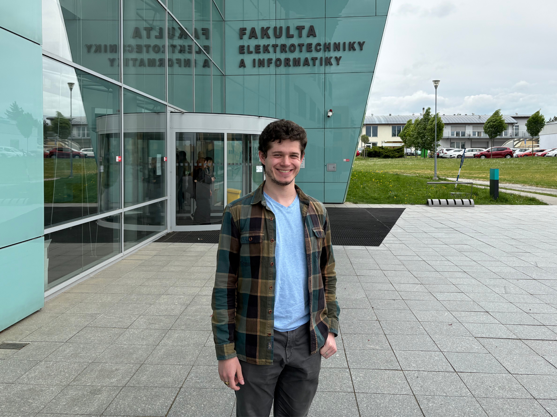 „Ocenění jsou hezká, ale nejsou samospásná,“ říká oceněný student Jan Hlisnikovský 