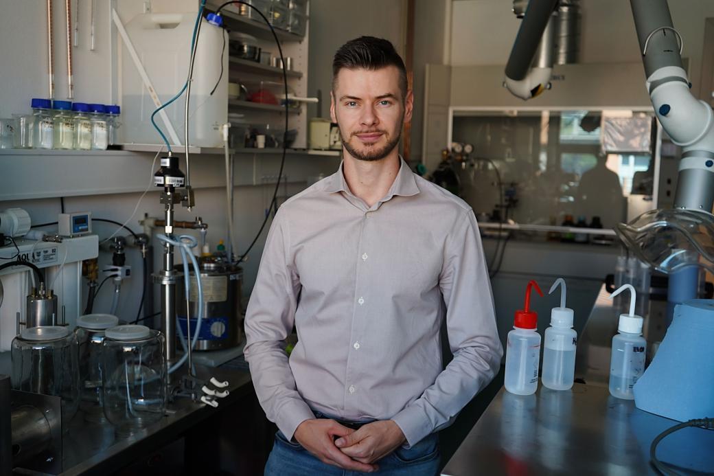 Další docent v Centru nanotechnologií: Výzkum, který posouvá nanomateriály z laboratoří do praxe