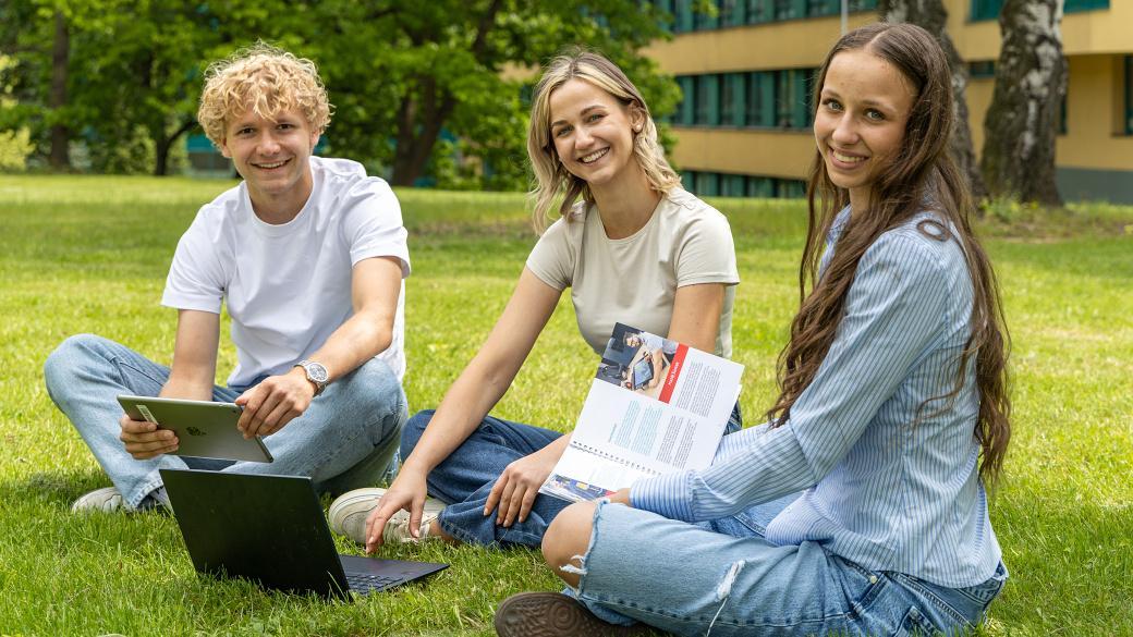 2. kolo přihlášek Bc. i Ing. studia na EKF spuštěno 