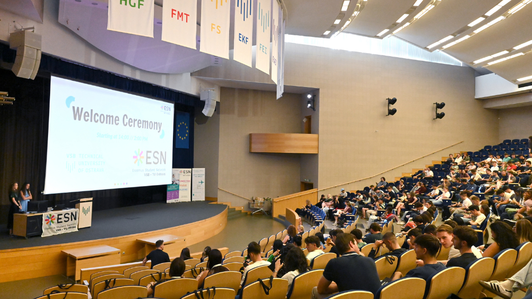 VŠB-TUO přivítala více než 200 zahraničních studentů. Pomáhají jim Orientation Days 